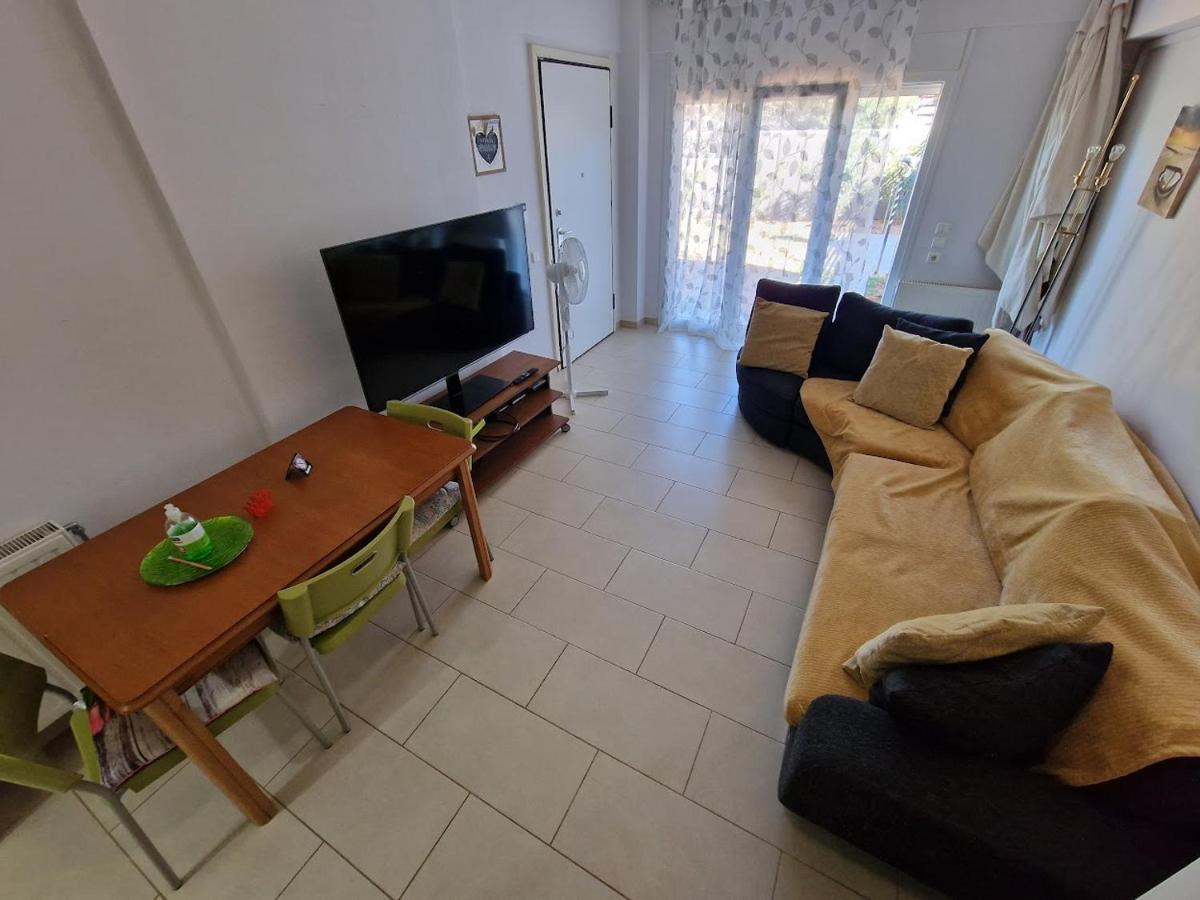 Harry'S Apartment Lagonisi Extérieur photo